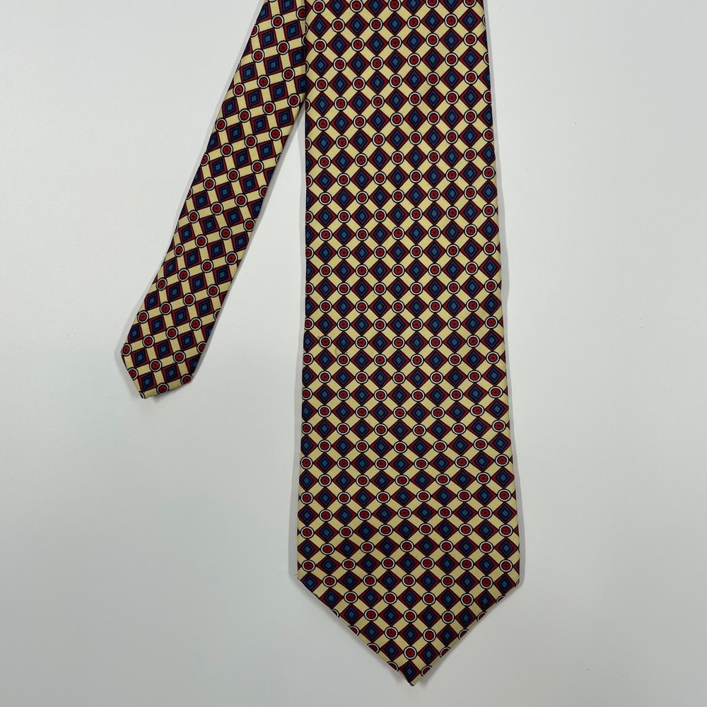 Arrow Yellow Geometric Medallion Silk Necktie Mens OS